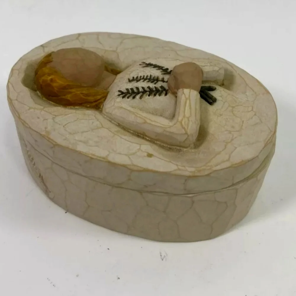 2004 Susan Lordi Willow Tree Remembrance Box of Memories Sm Trinket/ Ring Box